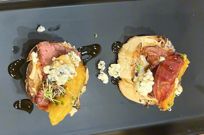 🦡 Bougie Badger Peach Tri-Tip