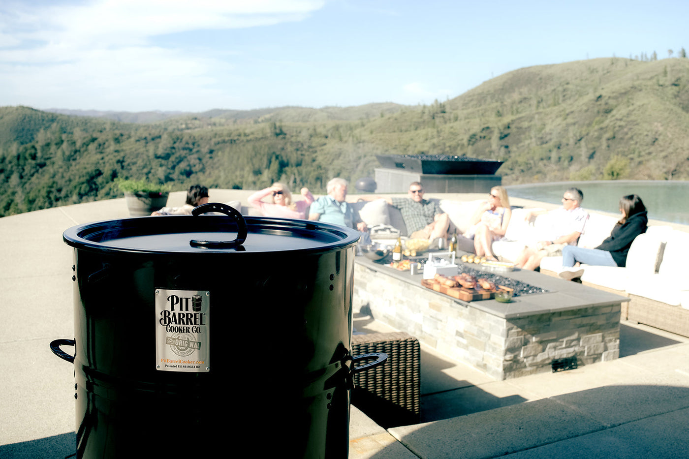 Porcelain Enamel vs. High-Temp Paint: Why Pit Barrel® Doesn’t Settle